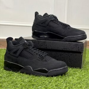 Nike Air Jordan 4 Retro